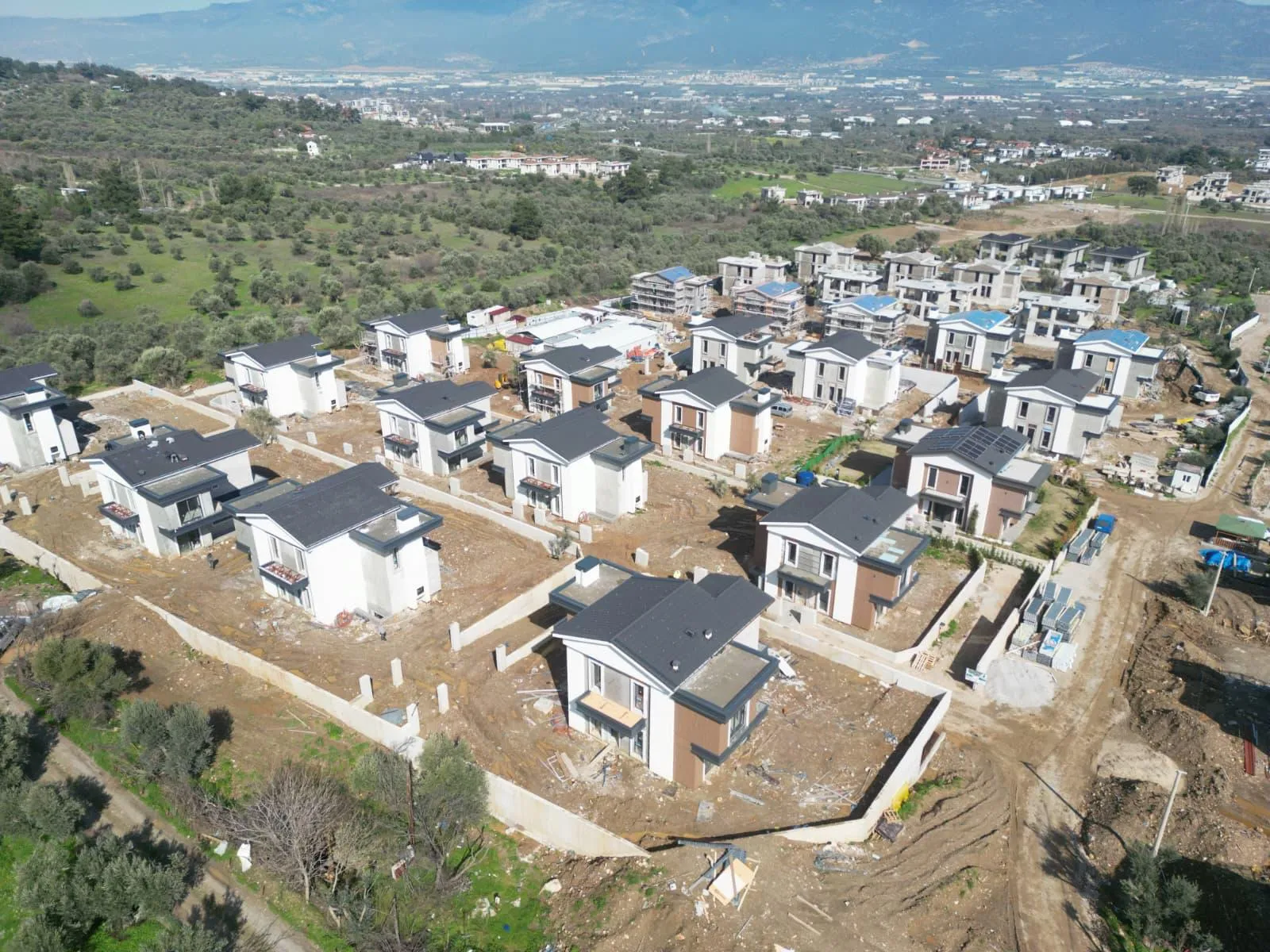 Ceyvill Kemalpaşa / İzmir